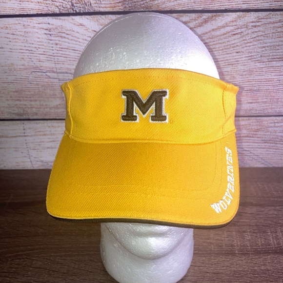 Michigan Wolverines Yellow NCAA Visor EUC - Picture 1 of 8